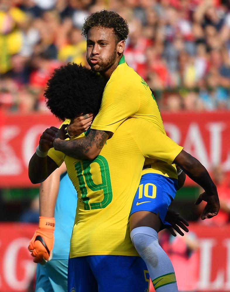 البرازيل تقهر النمسا في تجربتها الاخيرة للمونديال