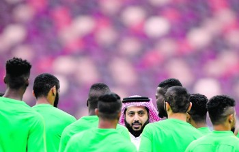 تركي آل الشيخ: اللاعبون «سوّدوا وجهي»