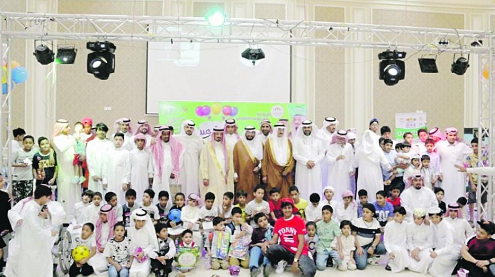 «فرحة عيد» يسعد أهالي العيون بفعاليات ممتعة