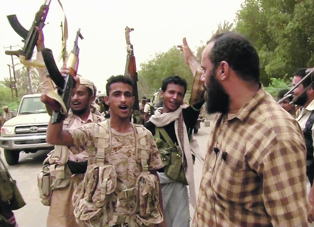 قوات الشرعية تسيطر على مطار الحديدة بالكامل