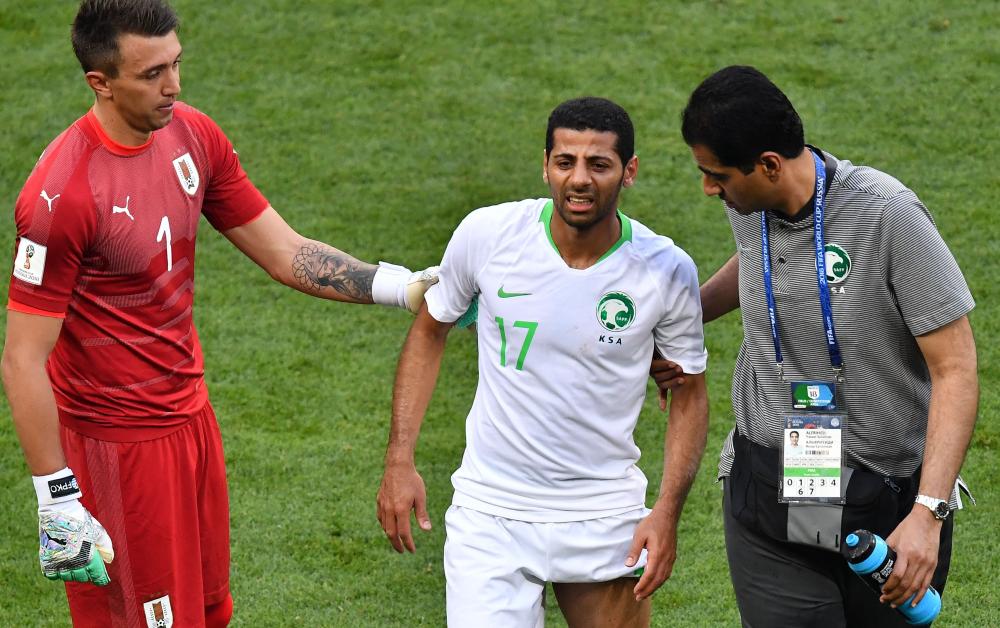 «العضلة الضامة» تبعد الجاسم عن مواجهة مصر