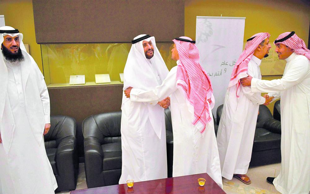 من العاصمة