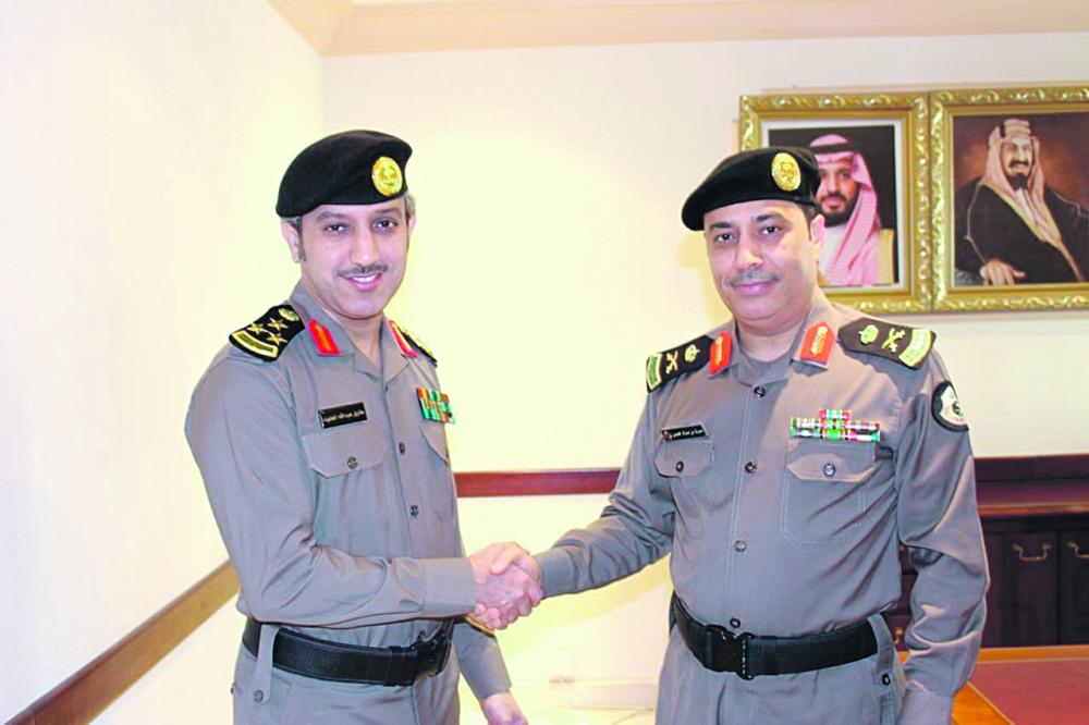 مدير شرطة الخبر إلى رتبة عميد