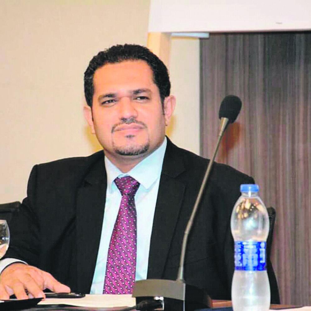 وزير يمني : المليشيات الانقلابية جندت 15 ألف طفلًا يمنيًا