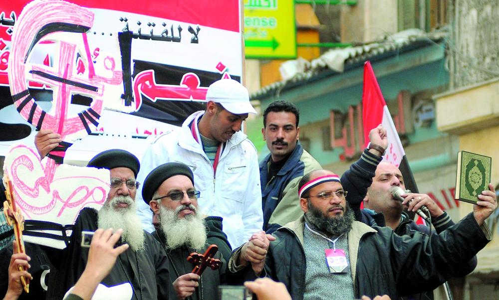 المصريون يحتفلون بالذكرى الـ5 لإسقاط «الإخوان»