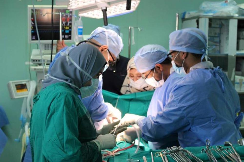 استئصال ورم دموي في قاع الجمجمة ينقذ خمسينية بمكة