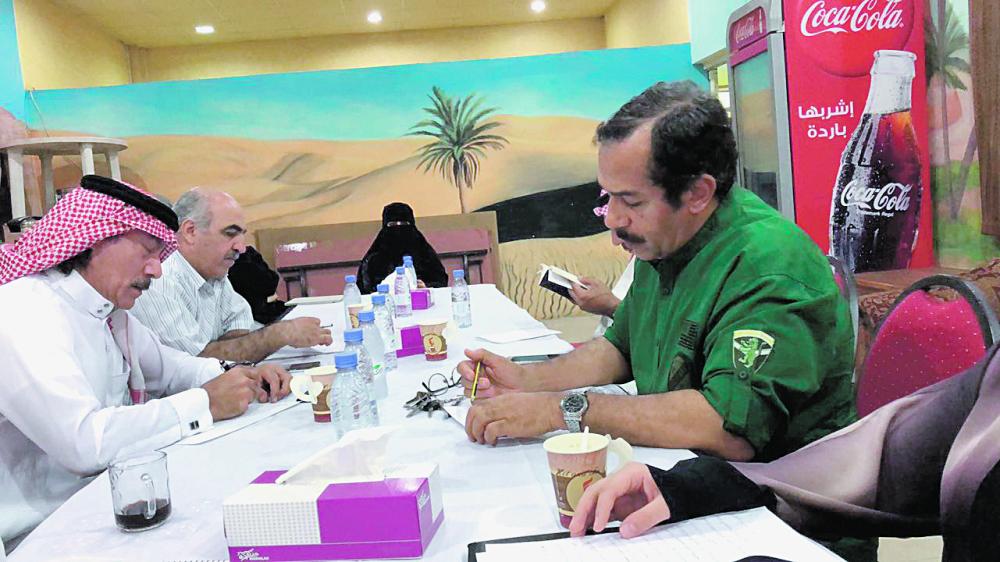 بيت السرد يناقش «صائد اليرقات»