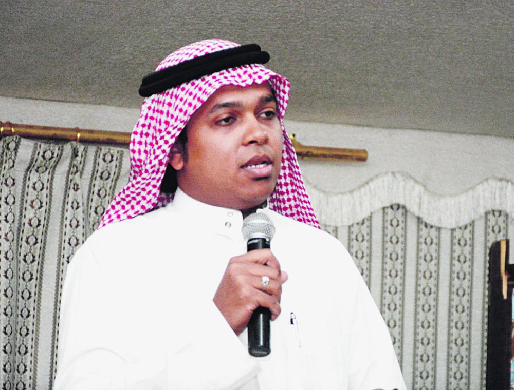 «فن المكياج المسرحي» دورة تدريبية بفنون الرياض