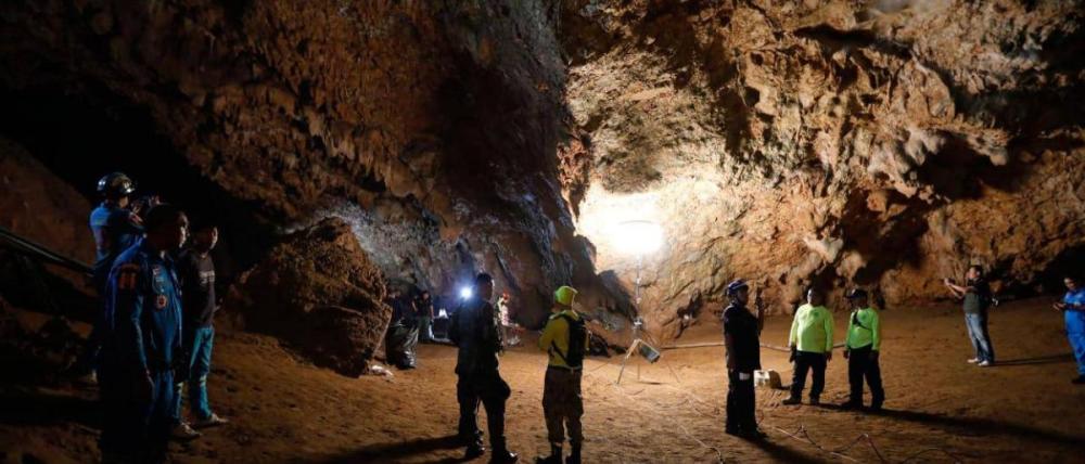 جميعهم بخير.. تايلاند: إخراج أطفال الكهف الـ12 ومدربهم