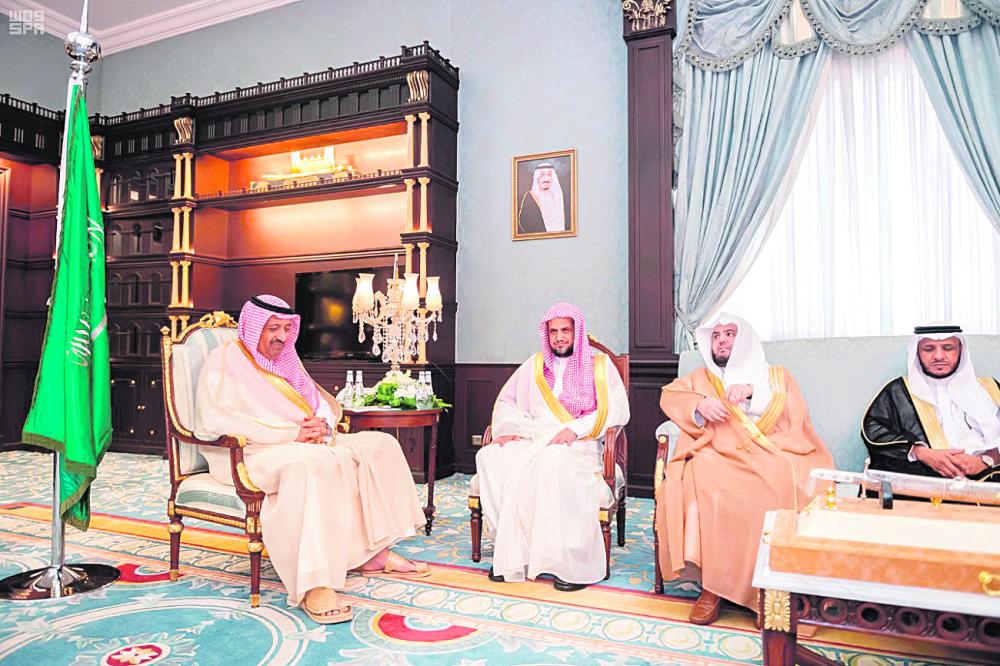 أمير الباحة يستقبل النائب العام