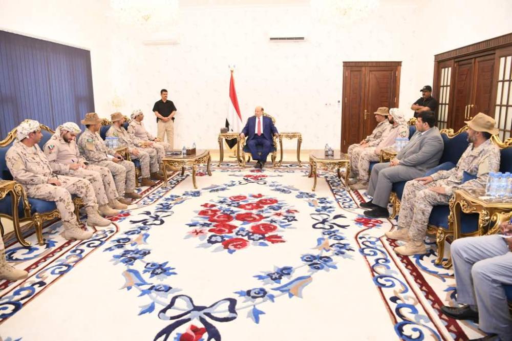 الرئيس اليمني : إيران وأذرعها الإرهابية ما تزال تتربص بالجميع 