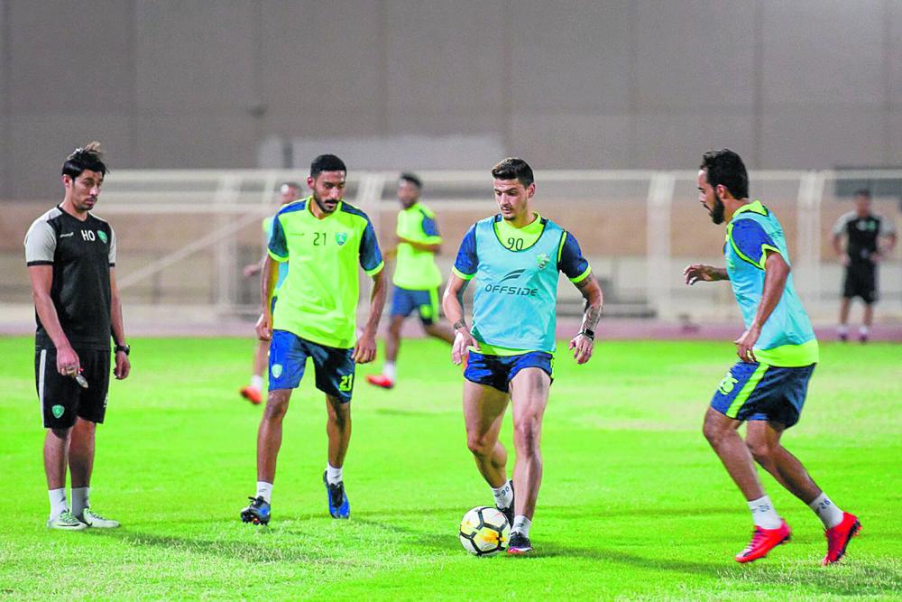 العيسى يخلف السعود في إدارة احتراف الفتح