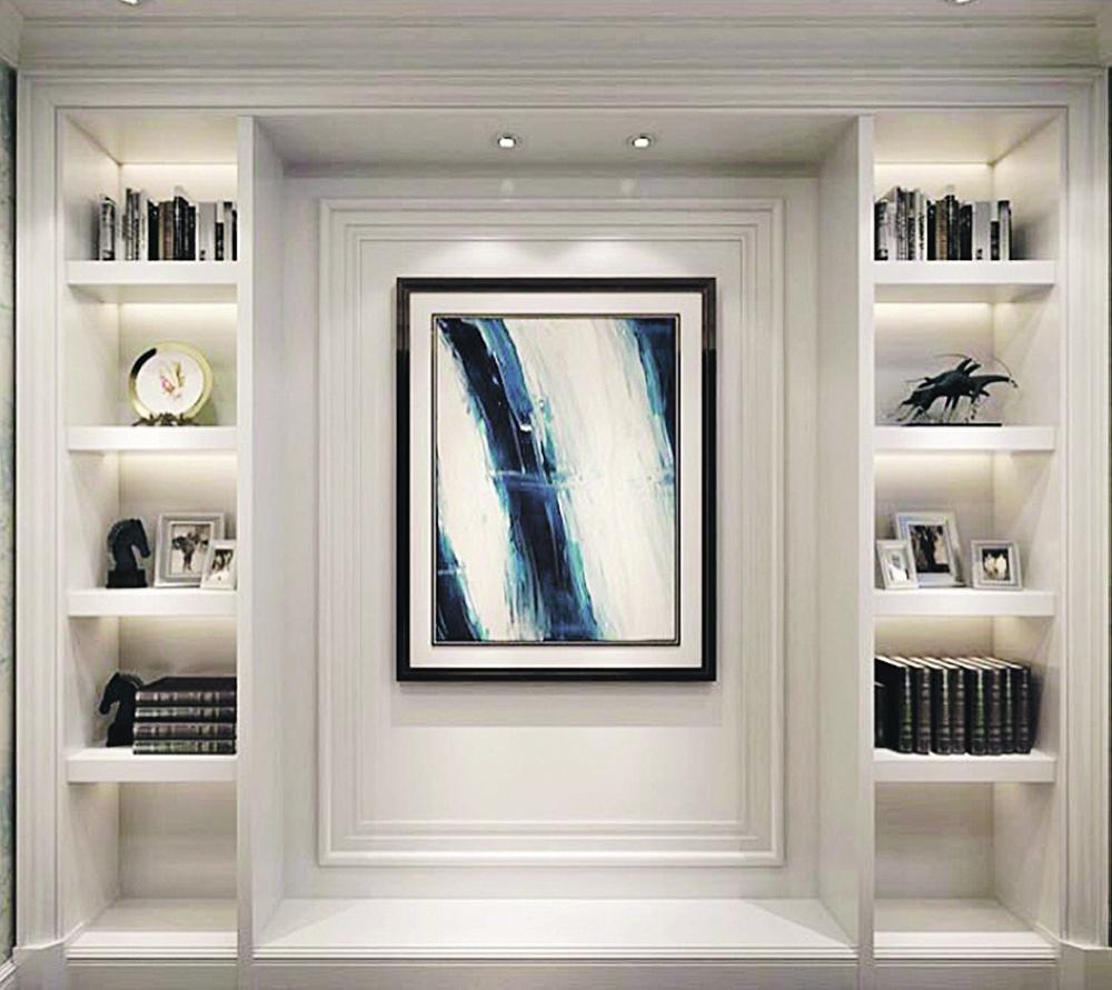 مهندسة تدمج التصميم الداخلي بالفن التجريدي