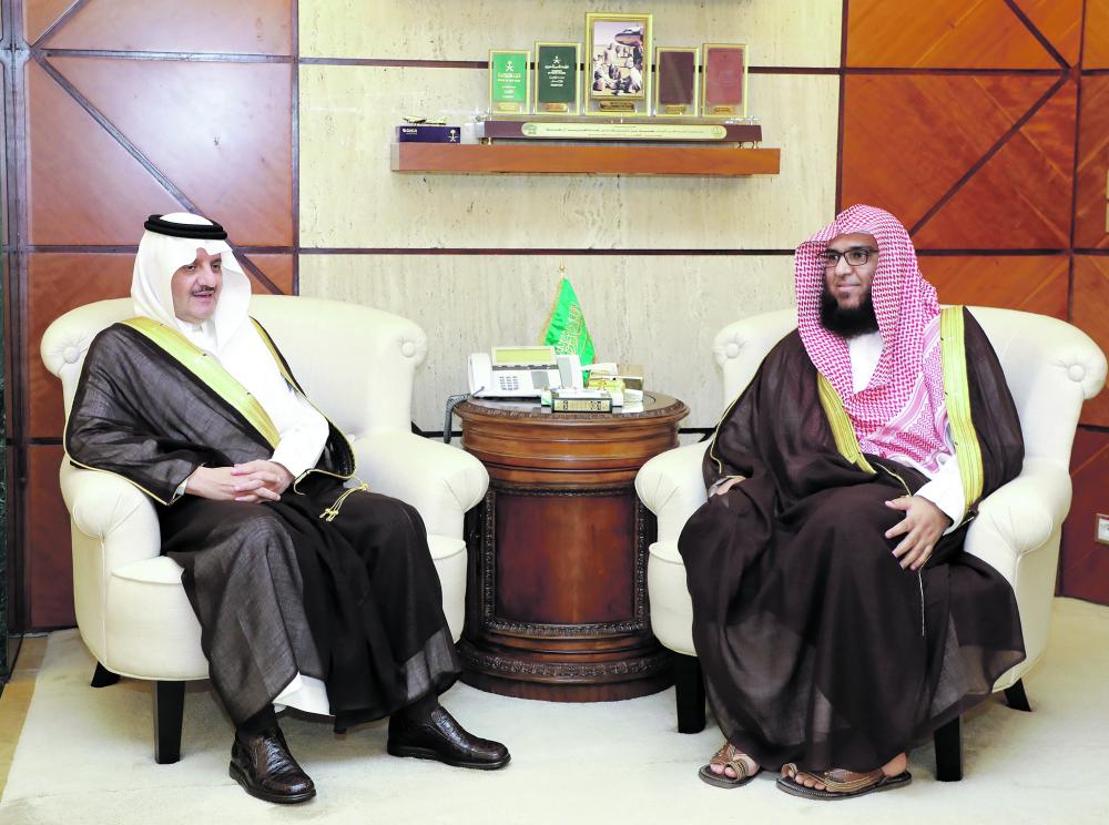 أمير الشرقية ينوه بالجهود التوعوية لهيئة الأمر بالمعروف