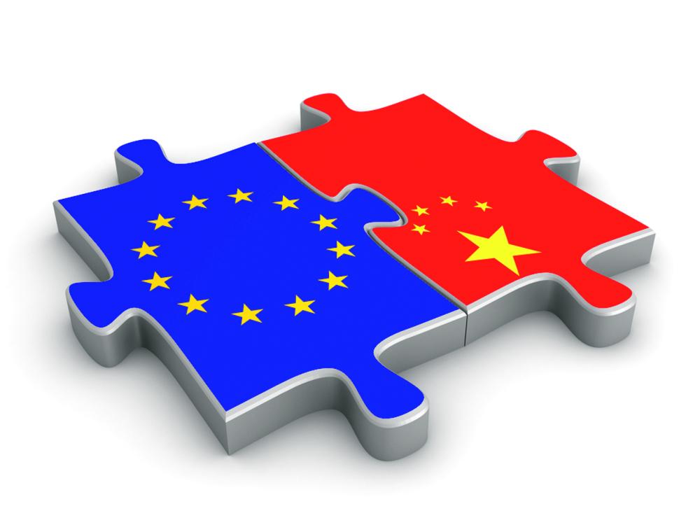 الحرب التجارية تدفع الصين إلى حضن أوروبا