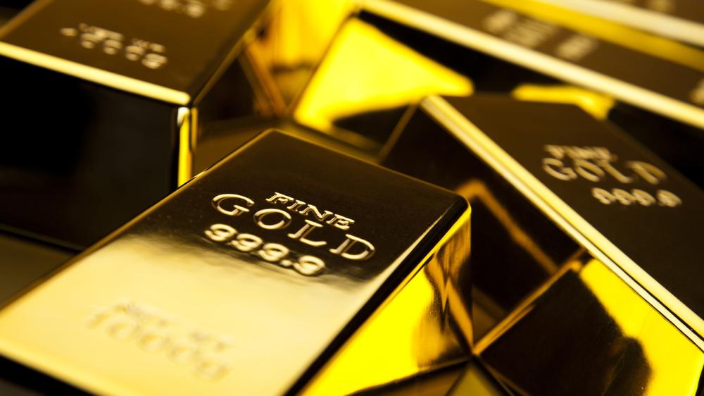 الذهب ينخفض بسبب  صعود الدولار