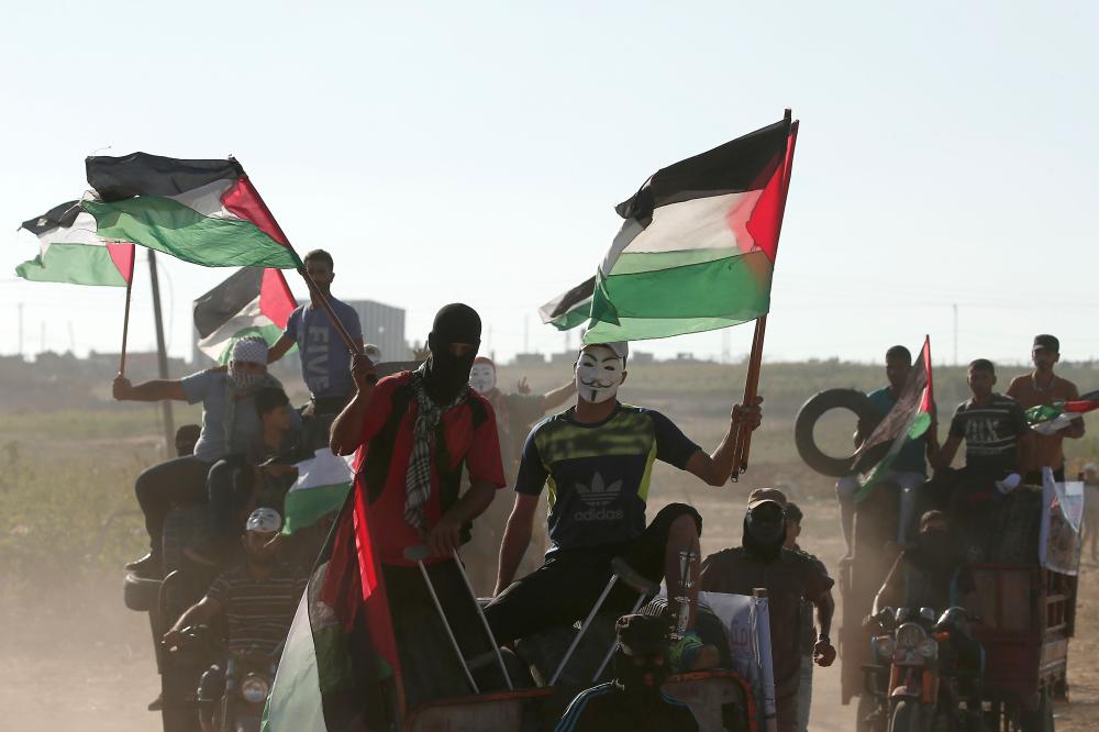 إصابة 3مسعفين فلسطينيين برصاص الاحتلال شرق جباليا