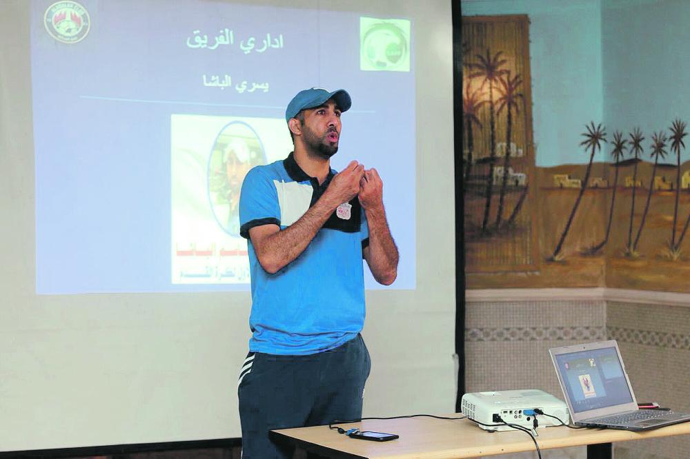 الباشا يطالب لاعبي العدالة بالانضباط