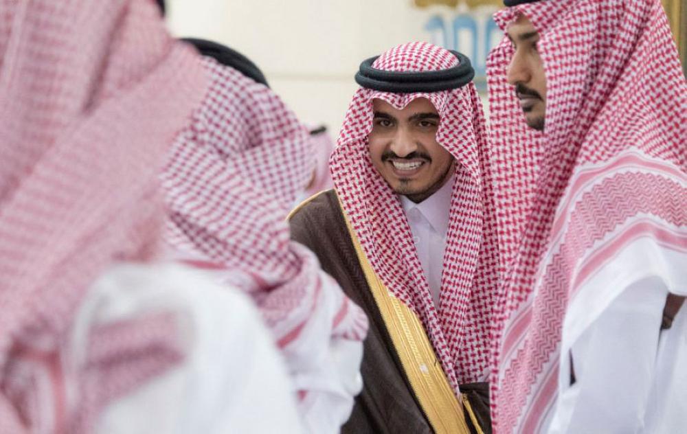 أمير الجوف يستقبل شيوخ القبائل وأهالي المنطقة