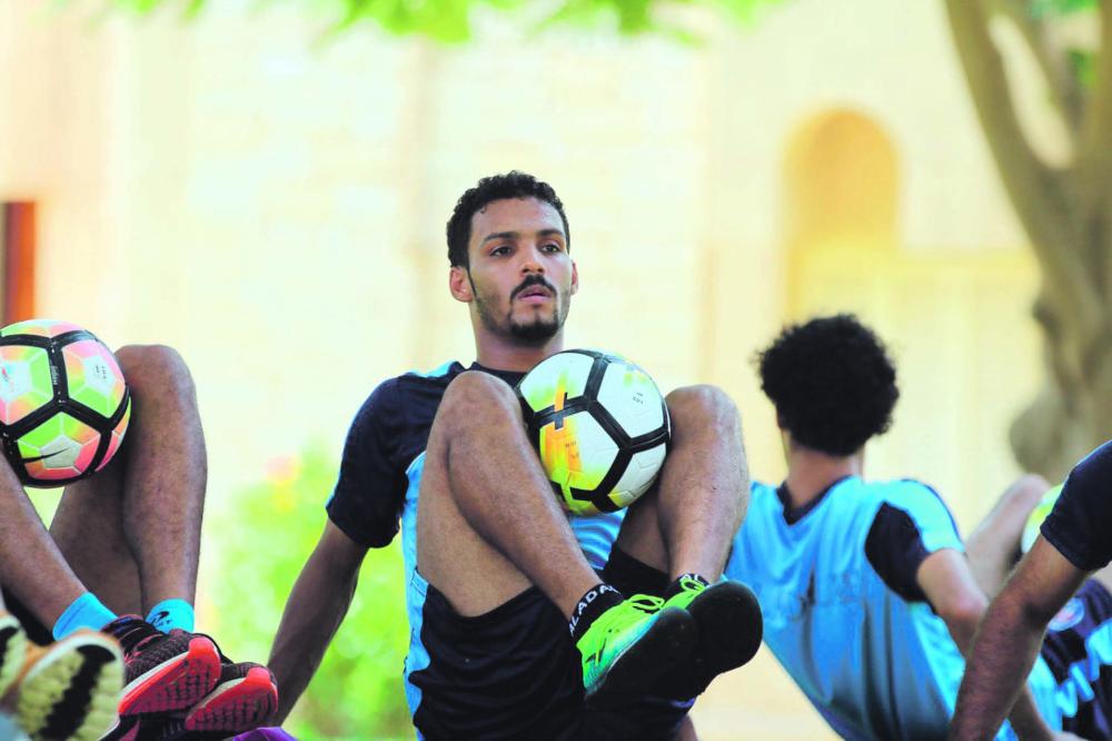 الخليفة: معسكر العدالة ناجح