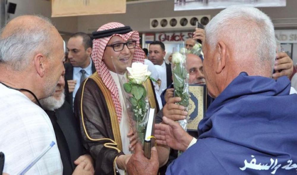 القائم بأعمال سفارة المملكة بلبنان يودّع طلائع الحجاج 