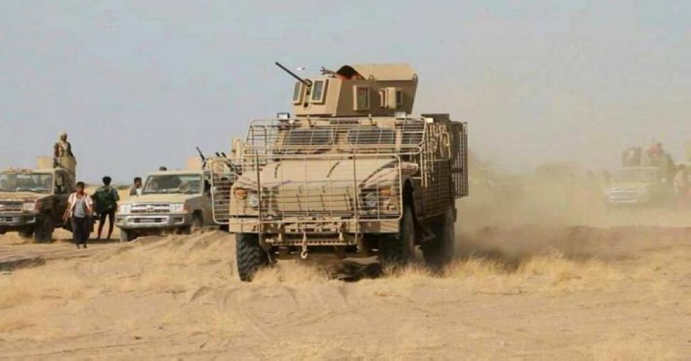 الجيش اليمني يقصف موقعًا للانقلابيين في البيضاء