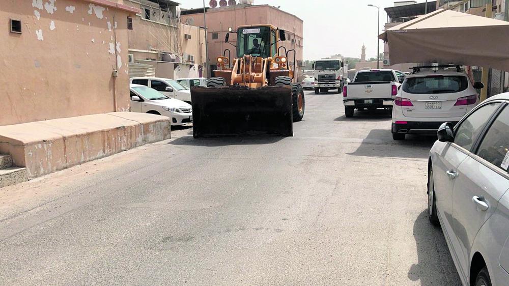 رفع 3500 متر أنقاض وإزالة 130 مطبًا عشوائيًا