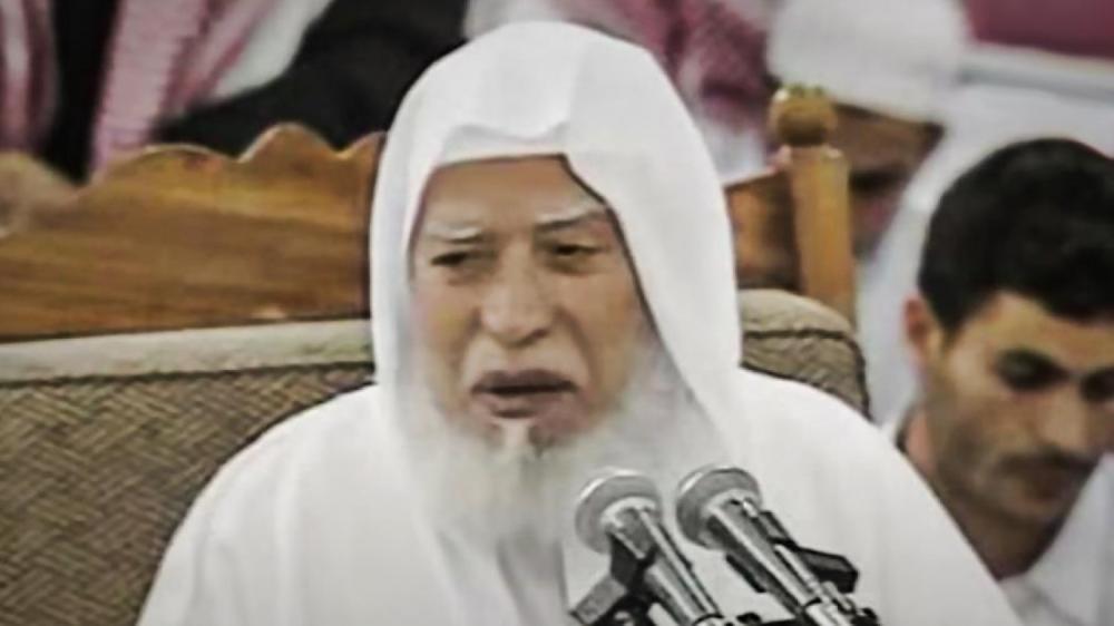 'الشيخ أبو بكر الجزائري' إلى رحمة الله