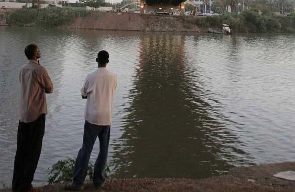 مصرع 22 تلميذاً وامرأة في حادث غرق مركب بالسودان