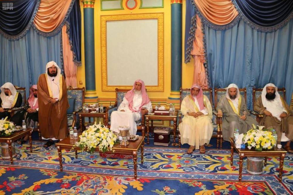 المفتي يستقبل رئيس شؤون الحرمين