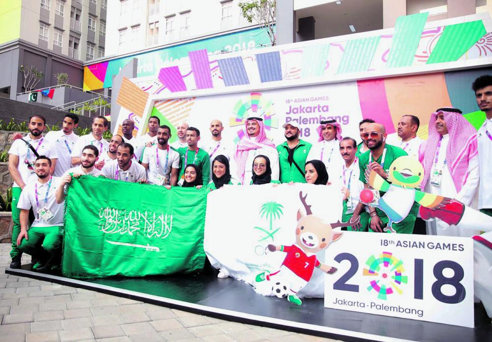 رفع علم المملكة في قرية الرياضيين بأسياد جاكرتا