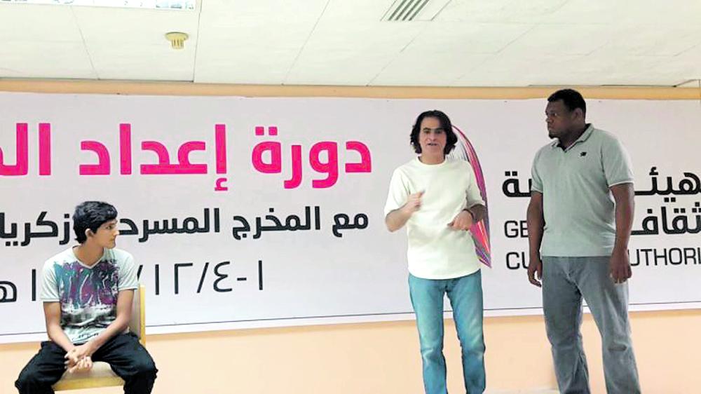 اختتام دورة «إعداد ممثل» بفنون تبوك