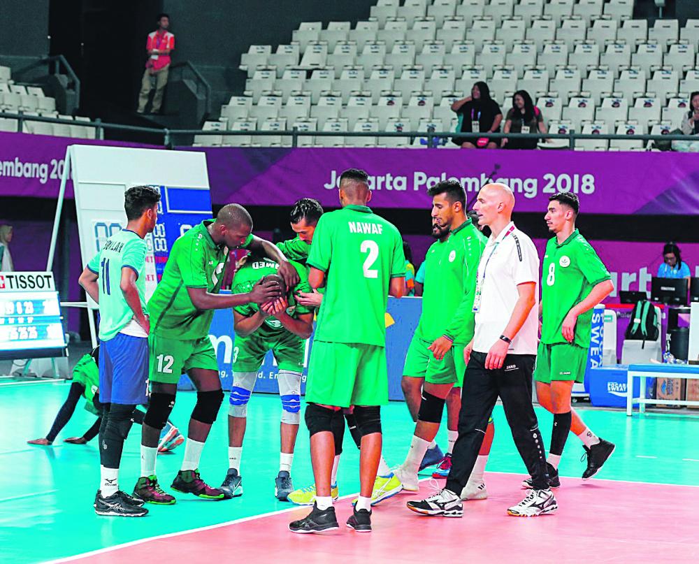 «الطائرة» ترفض التحليق أمام الصين