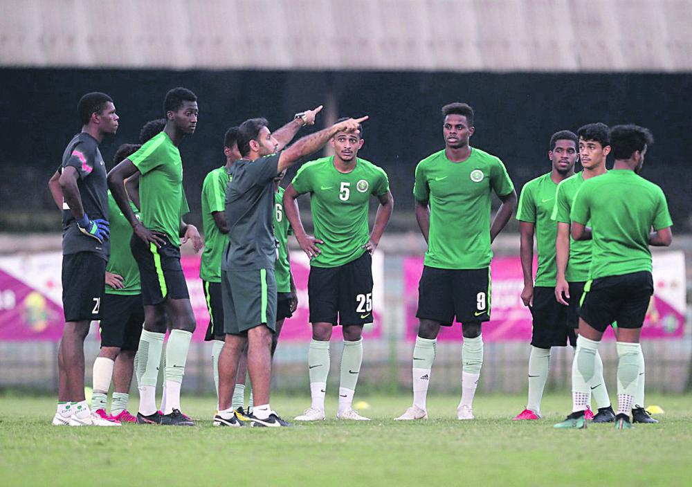أخضر القدم يتطلع لتعطيل «الكمبيوتر الياباني»