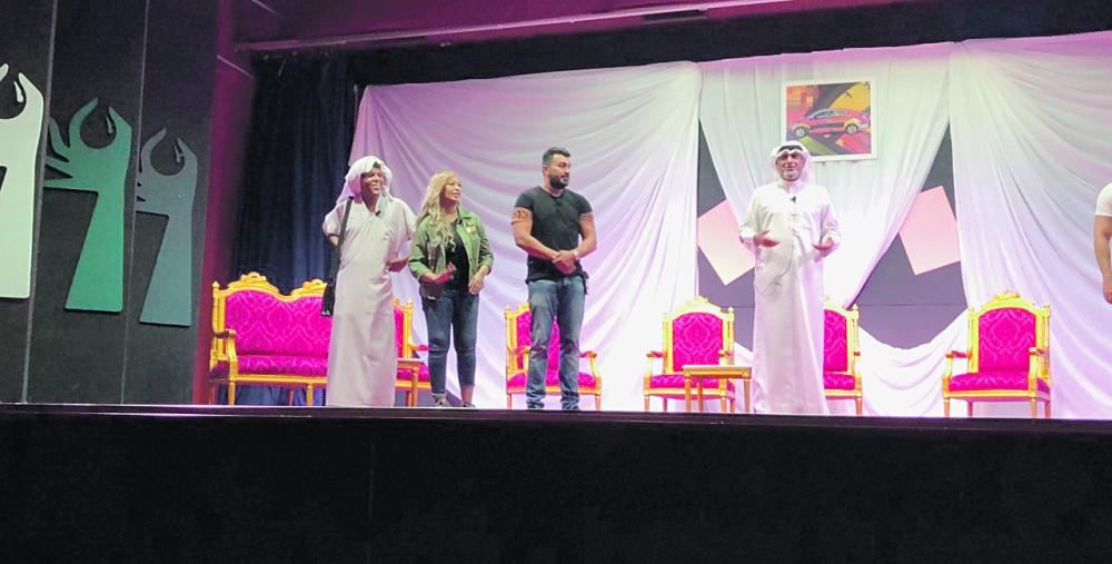 مسرحية «زمانا خرابهي» تواصل عروضها بعد الإقبال الكبير