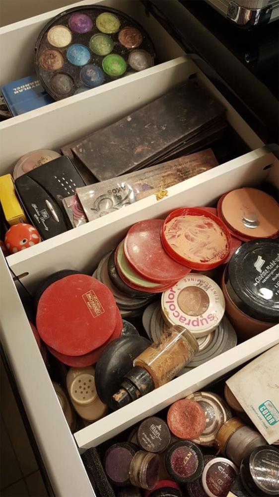 ضبط 33 مخالفة بالصالونات النسائية بالدمام