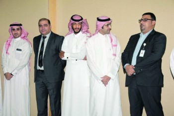 تعايد منسوبيها بعيد الأضحى المبارك