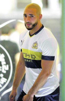 كارينيو يرسم منهجيته على جوليانو.. وامرابط يغادر للمغرب