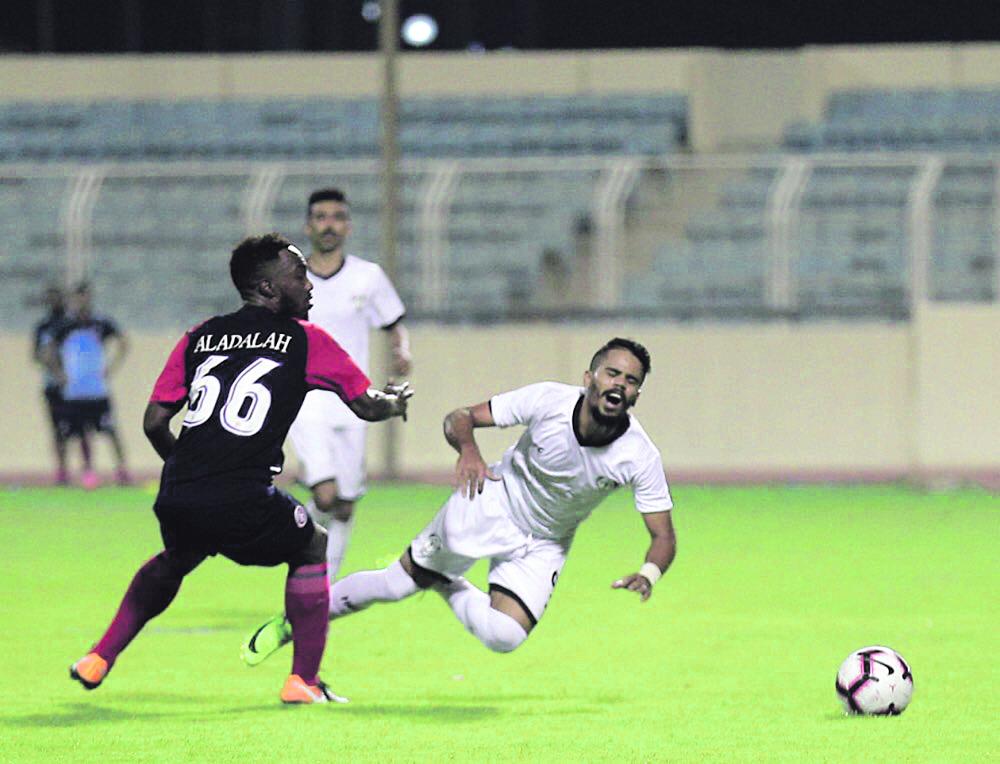 القنيان يطالب جماهير هجر بمواصلة الدعم