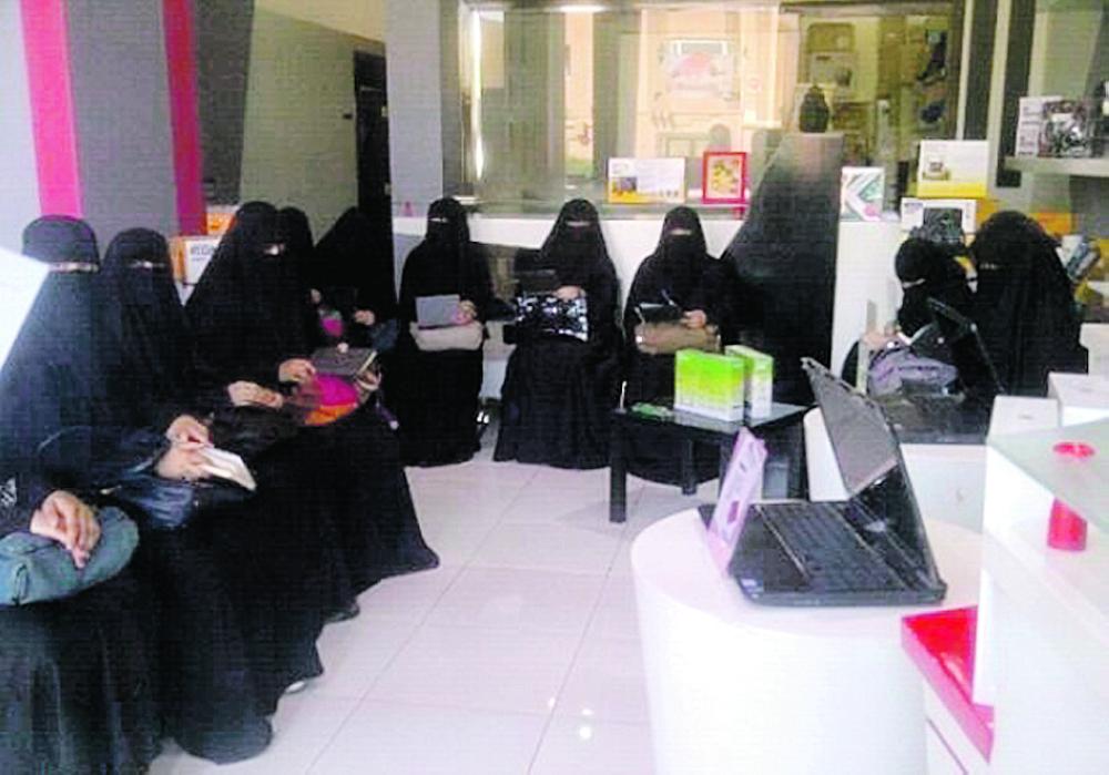 270 طالبة مستجدة بـ «تقنية الأحساء»