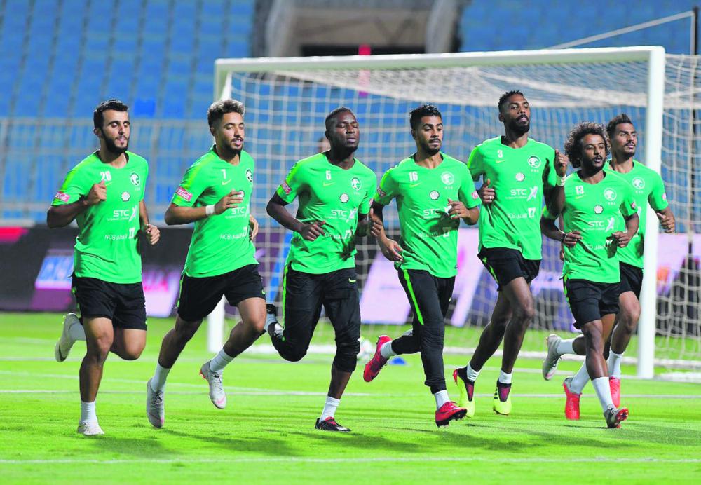 الأخضر يدشن تحضيراته لـ «الآسيوية»