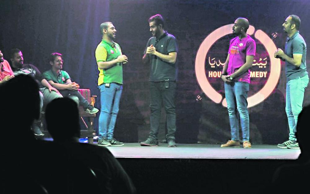 ثقافة الدمام تواصل عروض فن «الاستاند أب»