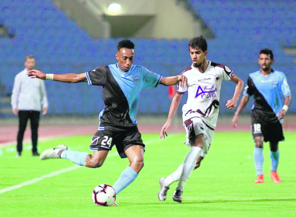 الدوسري: التعادل مخيب للآمال ونعتذر لجماهير النهضة