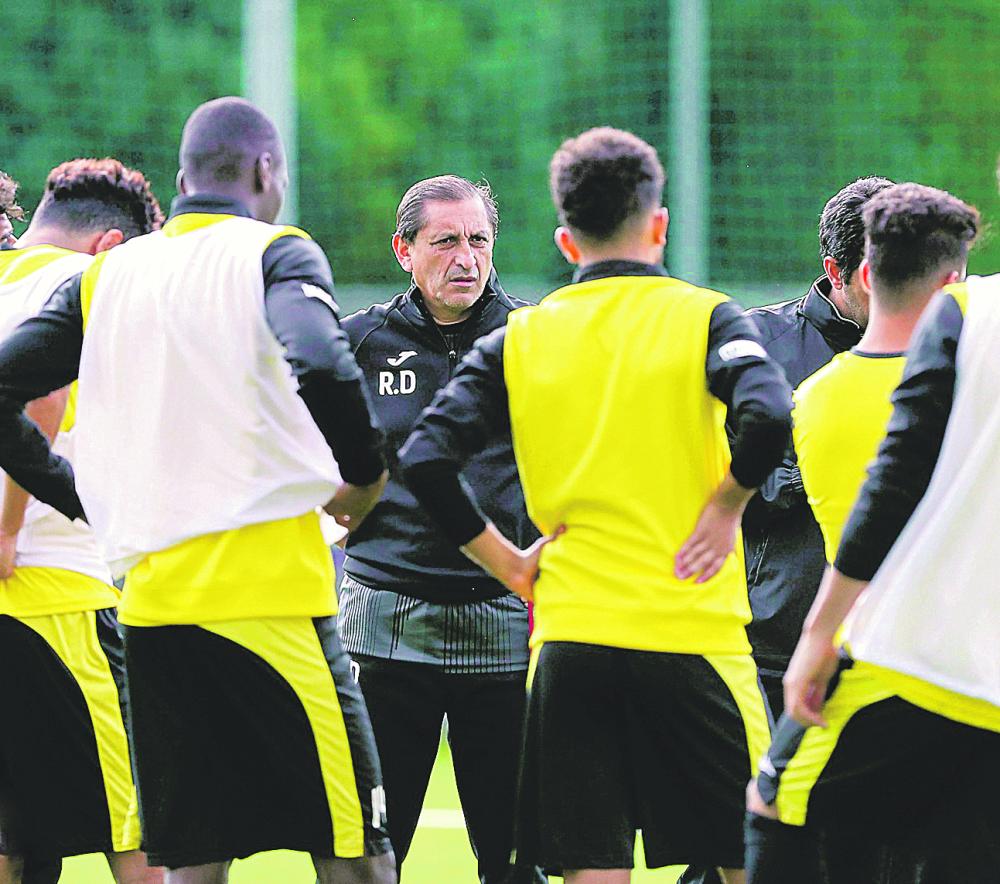 دياز يركز على تصحيح أخطاء الاتحاد