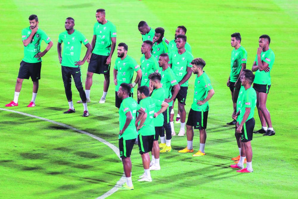 الأخضر يضع اللمسات النهائية لبوليفيا اليوم
