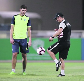 الاتفاق يبحث عن فوزه الأول أمام الباطن