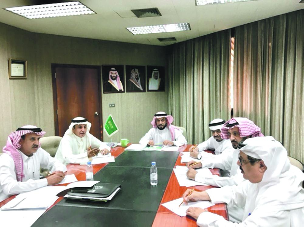 إقامة دورة لحكام الطائرة الواعدين