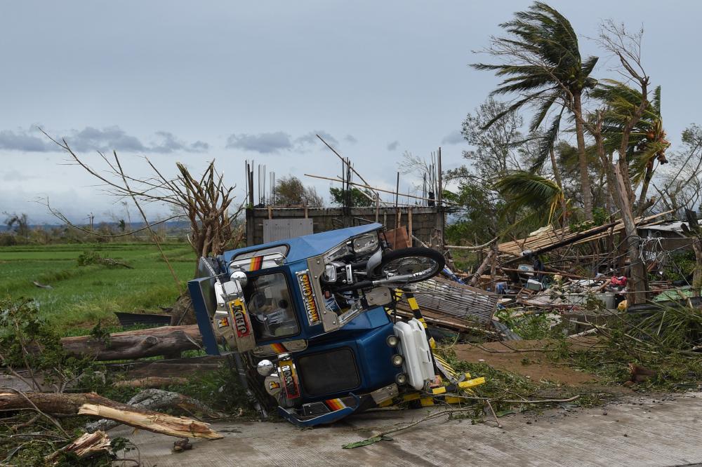 25 قتيلاً حصيلة ضحايا الإعصار مانغخوت في الفلبين