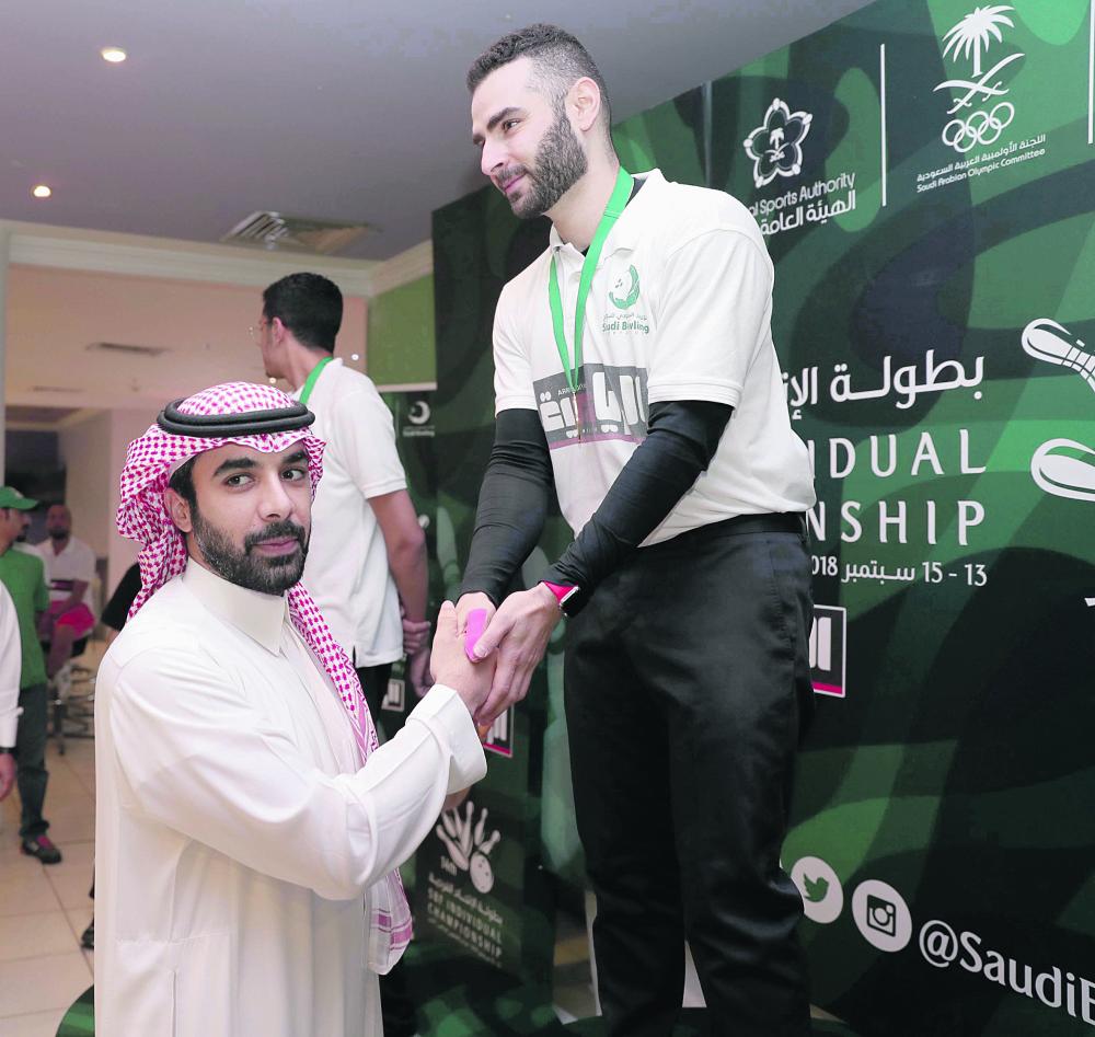 يوسف أكبر يخطف لقب فردية البولينج الـ 14