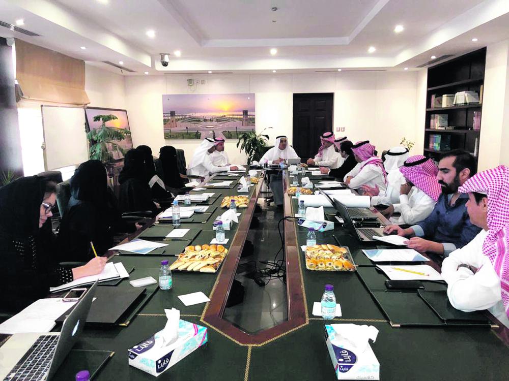 اجتماع بلدي يبحث «تحسين المشهد الحضري»